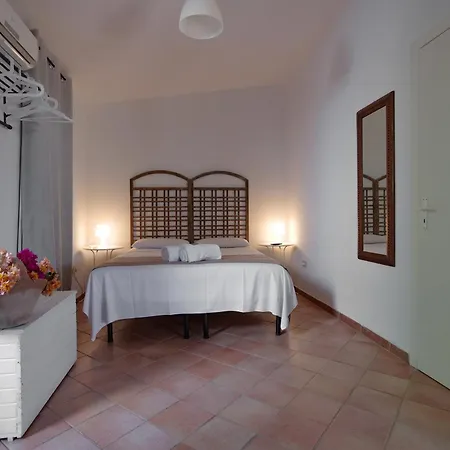 Giardino Dell'impossibile Di Antonino Campo Apartment Favignana