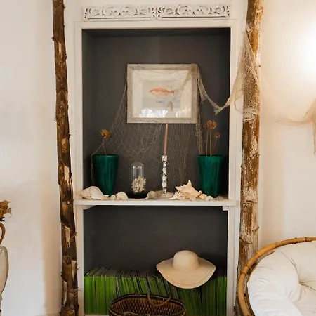 Giardino Dell'impossibile Di Antonino Campo شقة