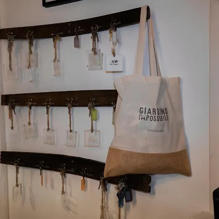 Giardino Dell'impossibile Di Antonino Campo * فافينانا