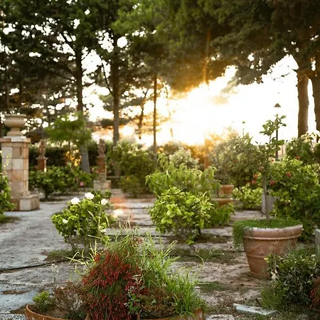 Giardino Dell'impossibile Di Antonino Campo