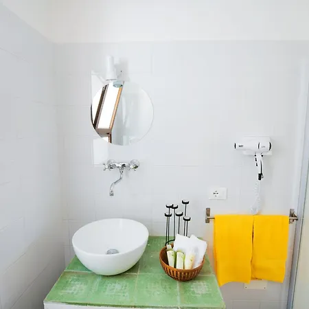 Giardino Dell'impossibile Di Antonino Campo * فافينانا