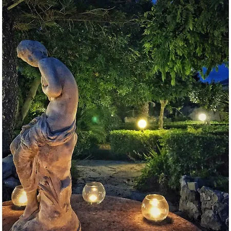 Giardino Dell'impossibile Di Antonino Campo شقة *